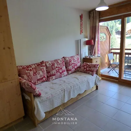 Apartment Joli T2 Pour 6 Pers, Balcon Sud, Face Aux Pistes, Proche Commerces, - Fr-1-458-185 *